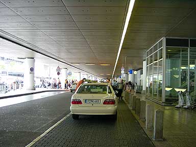 フランクフルト空港出口