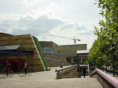 �B���G���