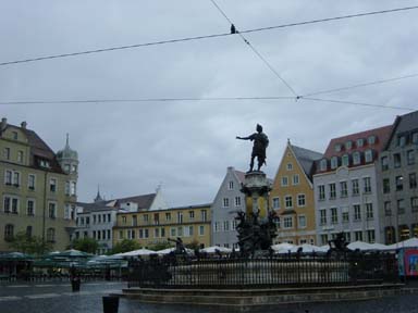 ���S�ɂ���L��